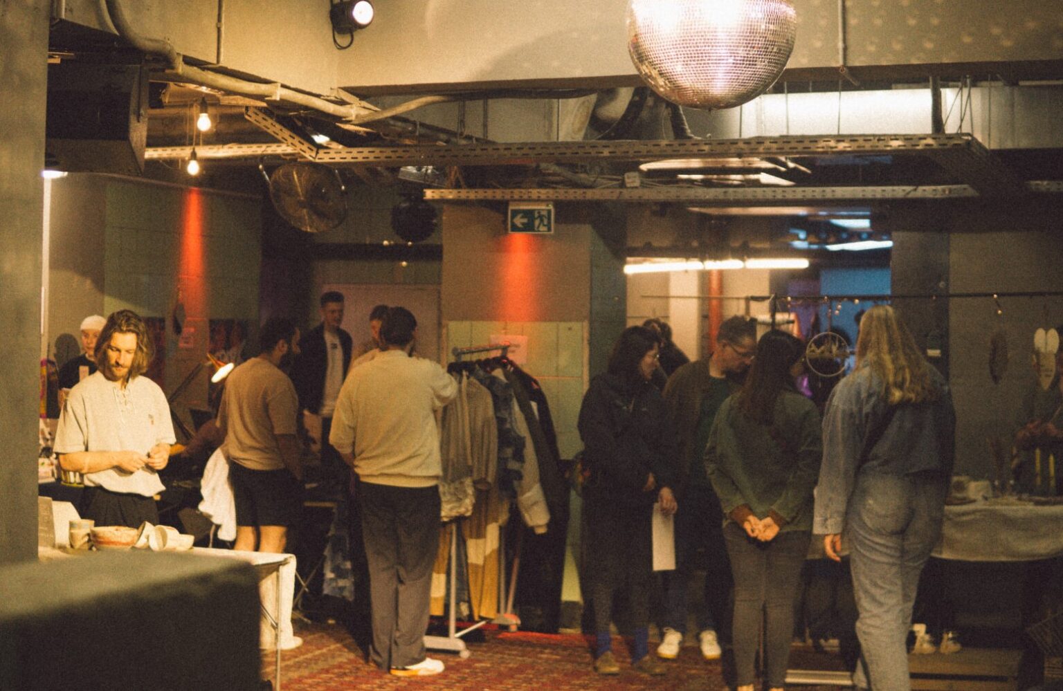 Kleidertauschparty AFTERLIVES