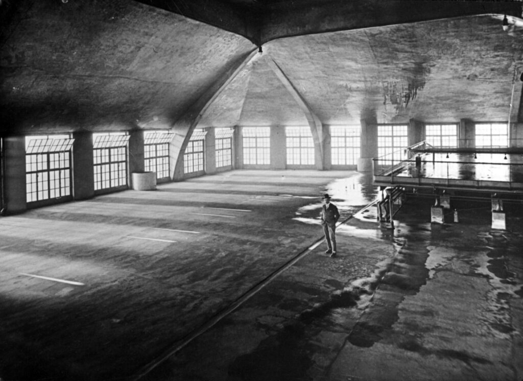 Dortmunder Union-Brauerei, Halle mit Setzbottich