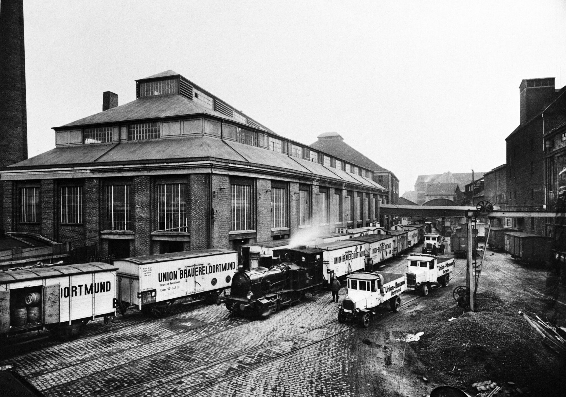 Dortmunder Union-Brauerei, Werksbahnhof: Abfertigung von Dampflok-gezogenen Brauerei-Güterzügen