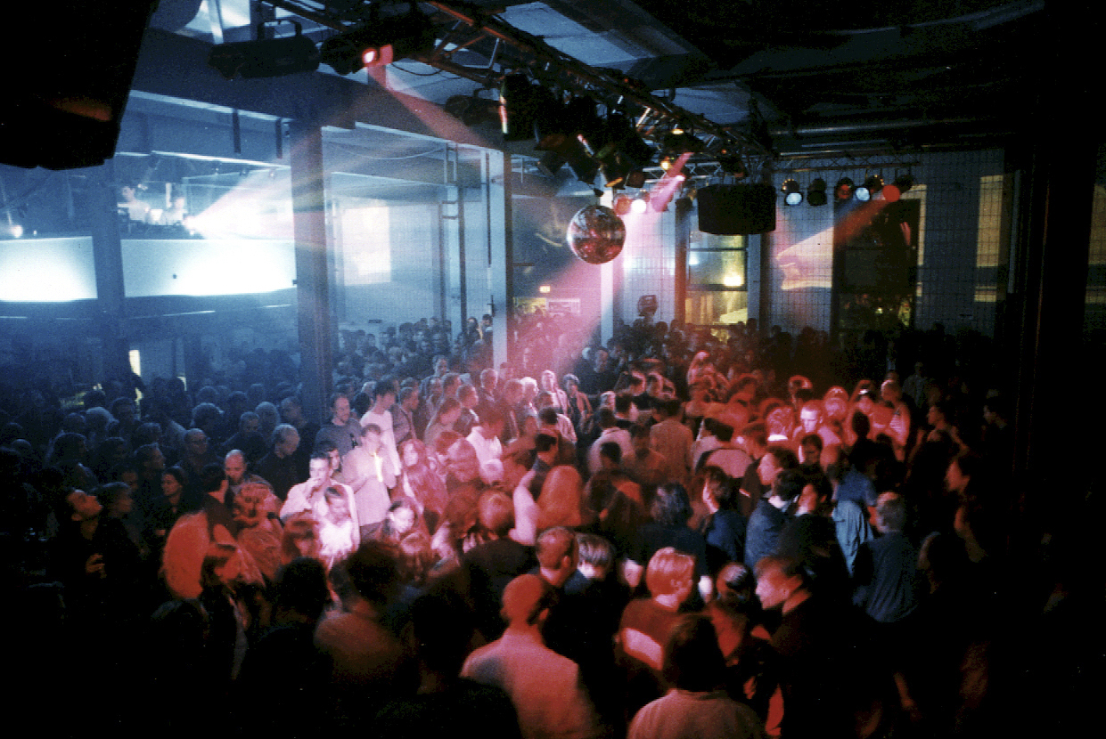 Café & Club 