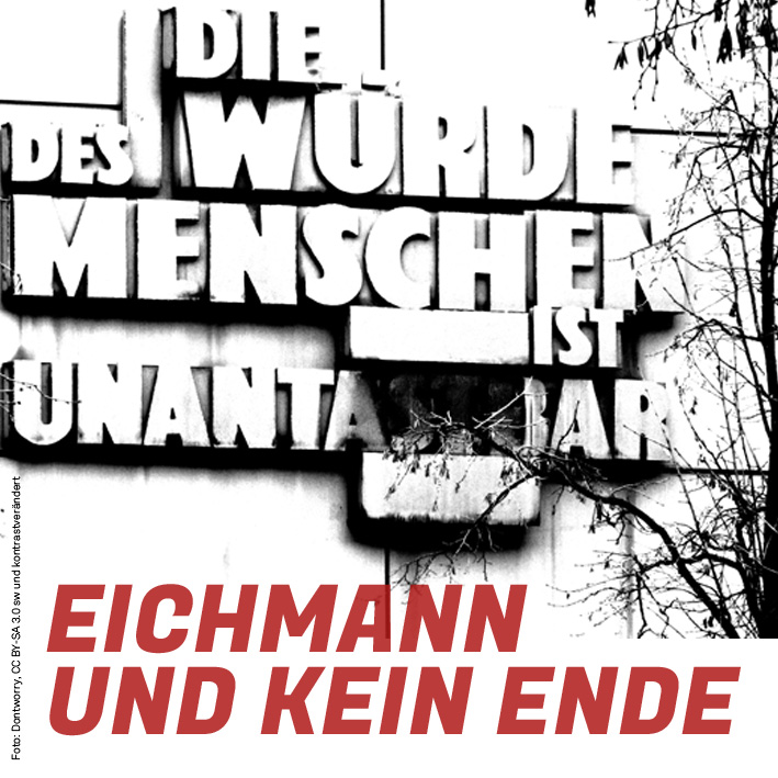 Die Inschrift „Die Würde des Menschen ist unantastbar“ und der Ausstellungstitel 